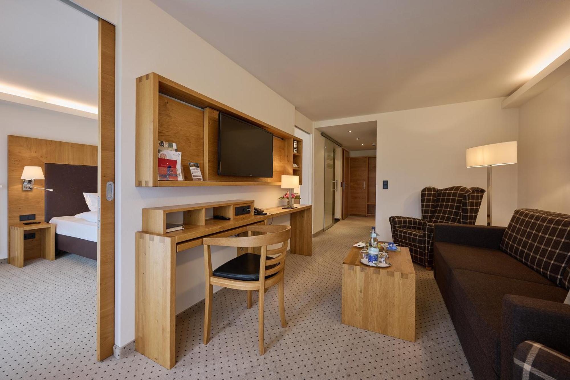 Schuele'S Wellnessresort & Spa Adults Only Oberstdorf Exterior foto