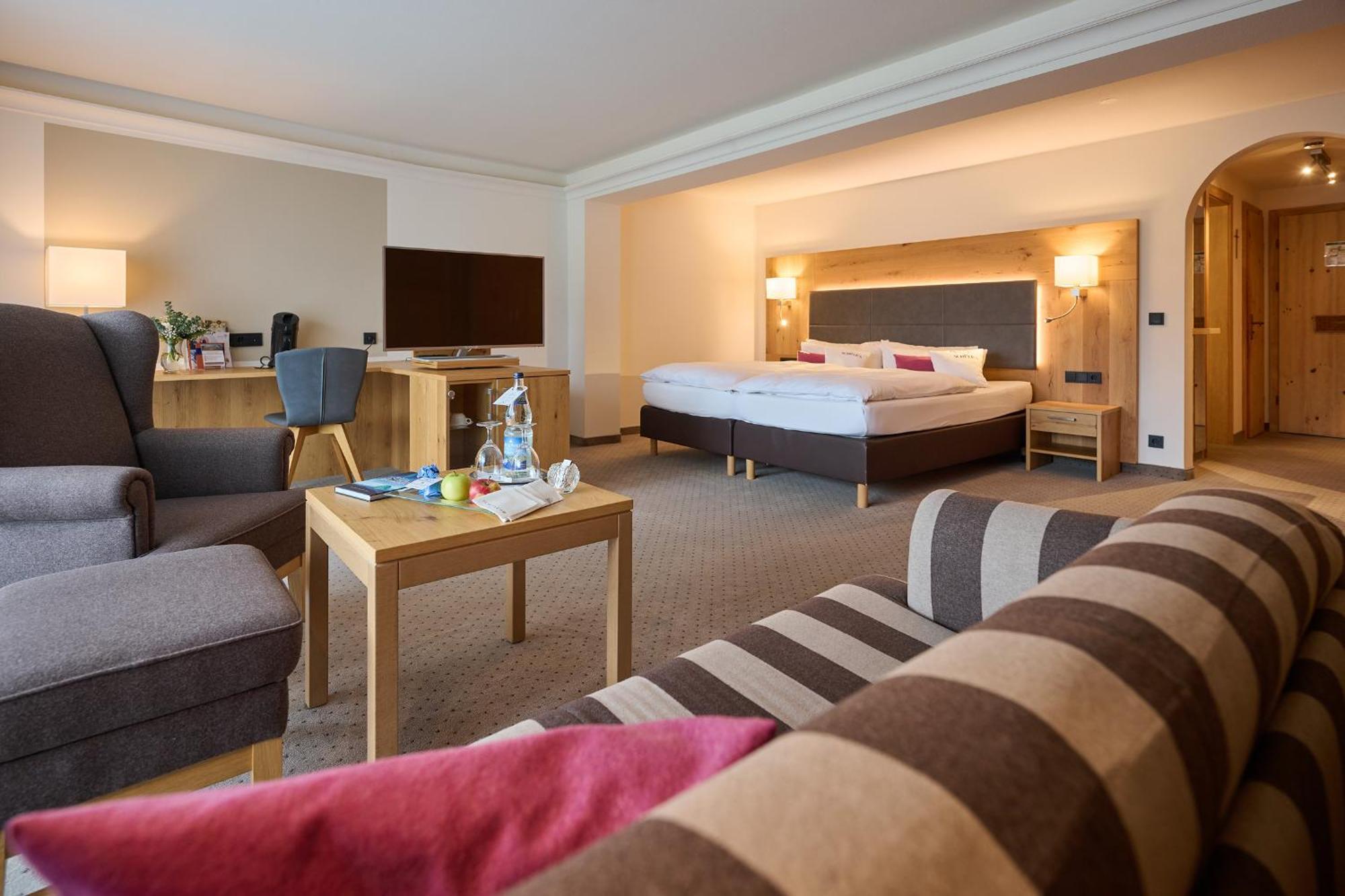 Schuele'S Wellnessresort & Spa Adults Only Oberstdorf Exterior foto